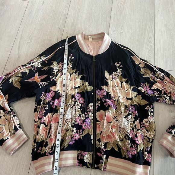 Spell & The Gypsy Collective's Blue Skies black bomber jacket - Size L - Picture 2 of 15